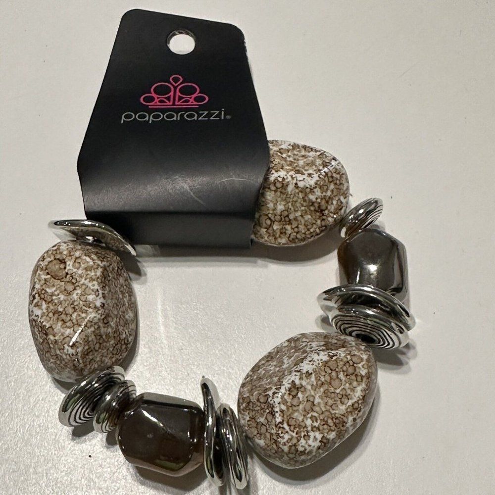 NWT Paparazzi EARTH tone Faux  Stone Stretch Bracelet Silver spacers Chunky
